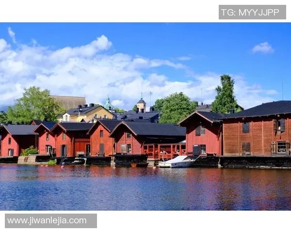 布莱克尼：探索这座小镇的历史魅力与自然风光之旅